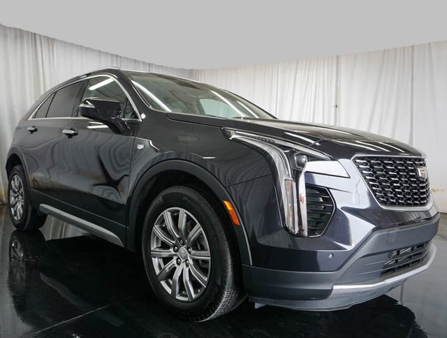 Used 2023 Cadillac XT4 Premium Luxury w/ Cold Weather Package image 2