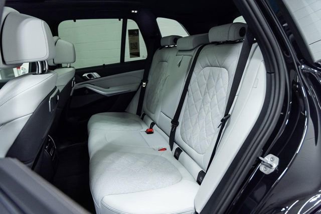 New 2026 BMW X5 xDrive40i image 25