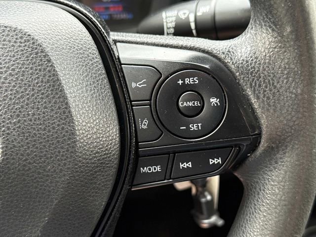 Used 2020 Toyota Corolla LE image 22