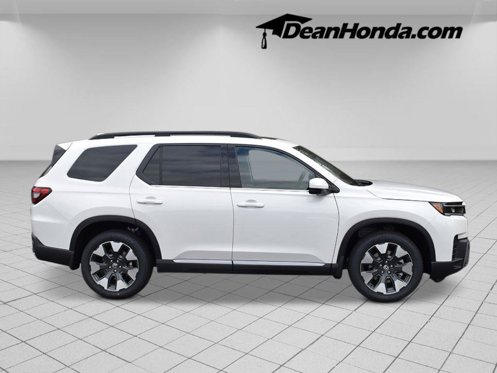 New 2026 Honda Pilot Touring image 6