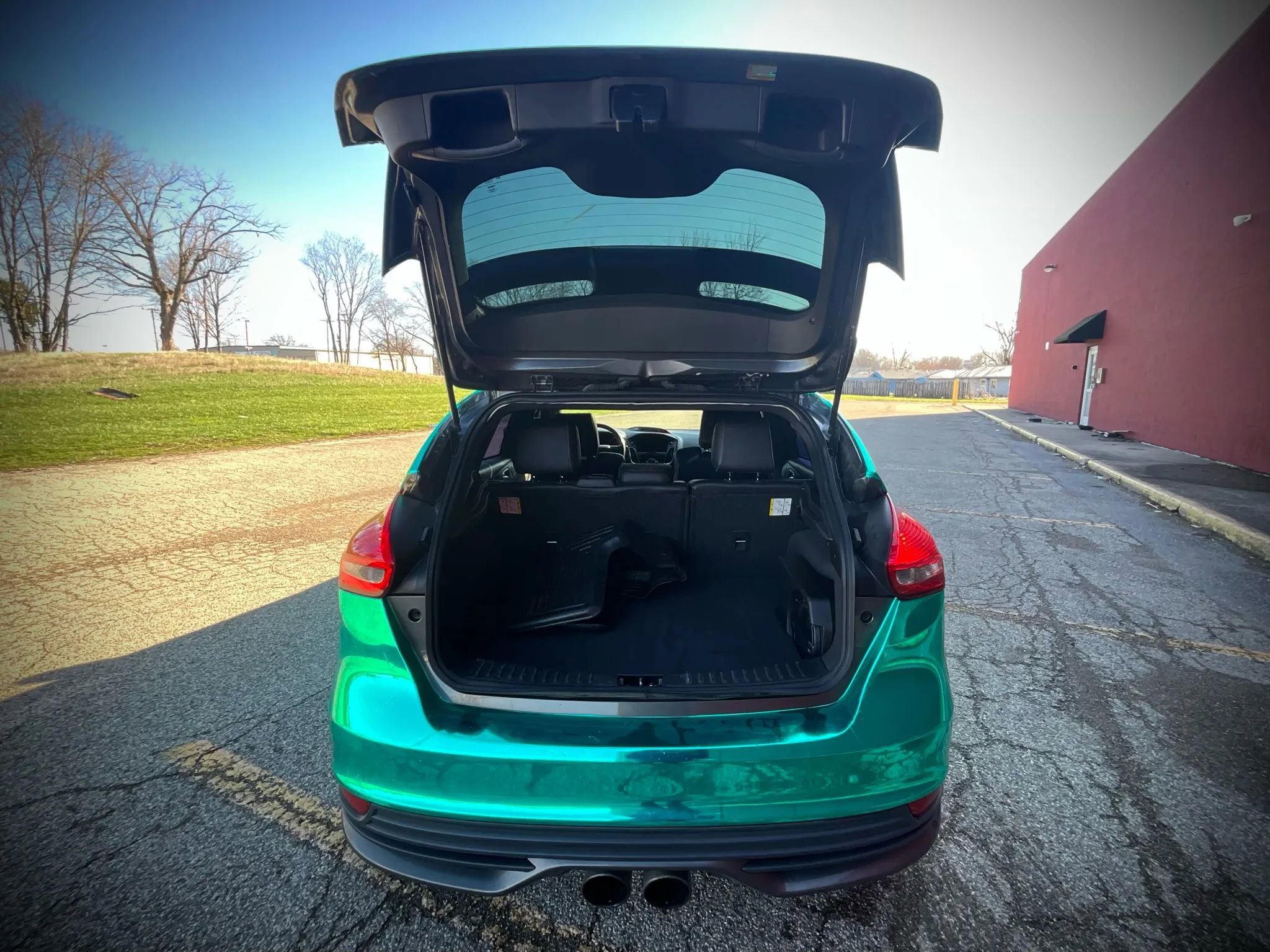 Used 2017 Ford Focus ST image 26