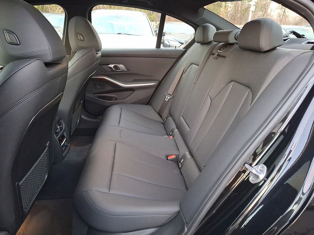 Used 2020 BMW 330i xDrive 330i xDrive w/ Convenience Package image 7