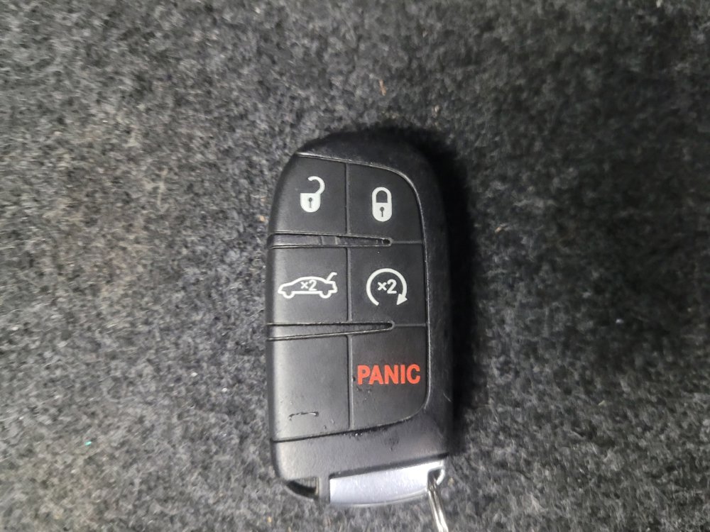 Used 2015 Chrysler 200 S w/ Comfort Group AWD/4WD image 32