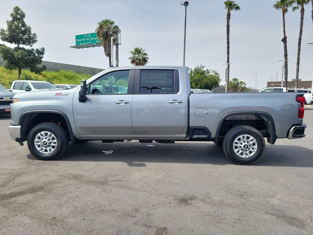New 2026 Chevrolet Silverado 2500 LT w/ All Star Edition AWD/4WD image 32