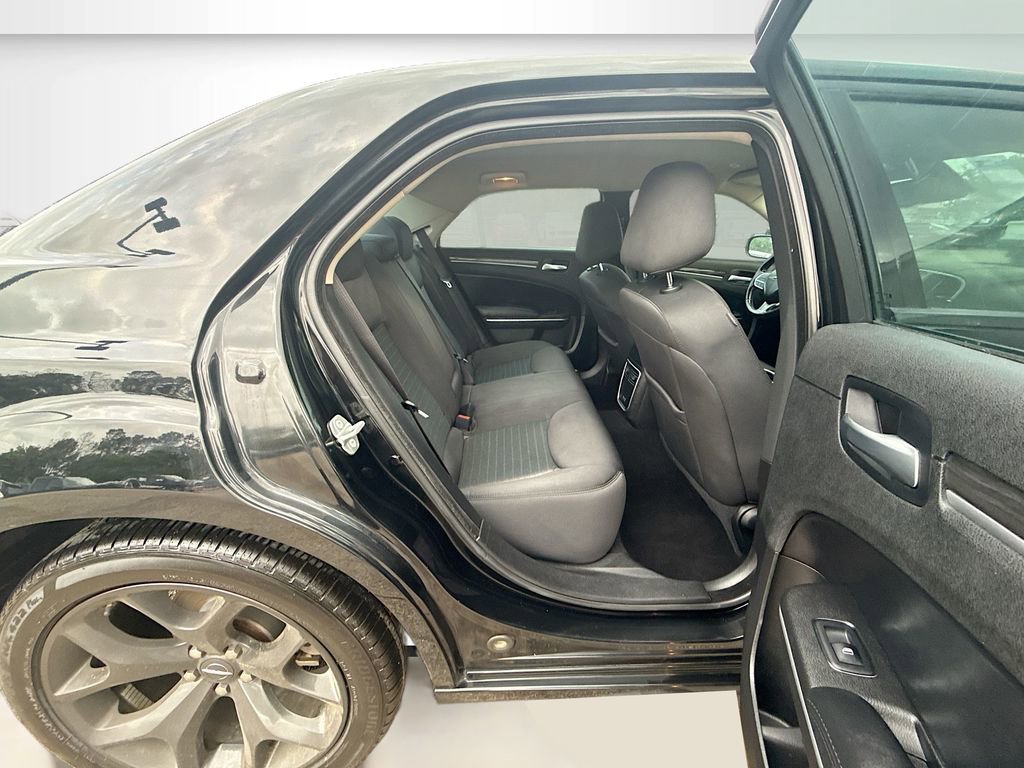 Used 2022 Chrysler 300 Touring w/ Sport Appearance Package RWD image 25