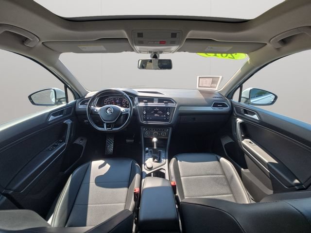 Used 2019 Volkswagen Tiguan SEL AWD/4WD image 17