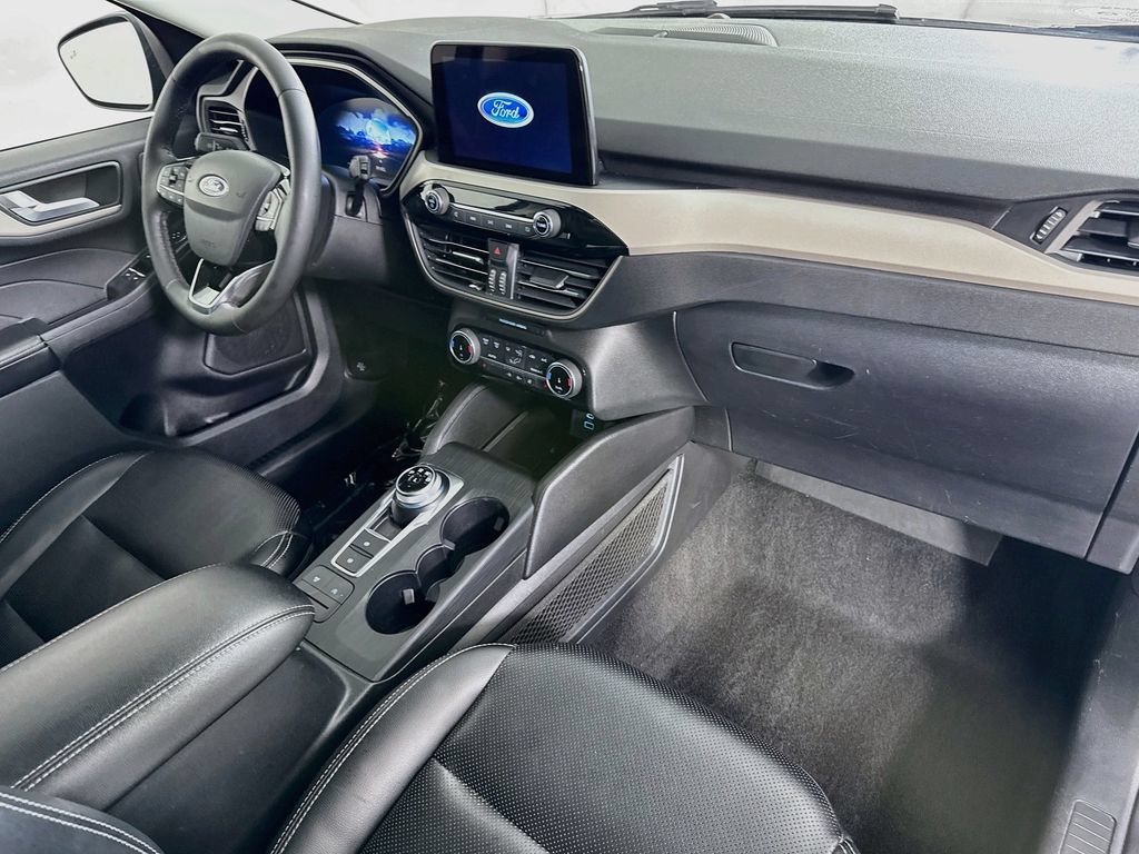 Used 2022 Ford Escape SEL w/ Technology Package AWD/4WD image 33