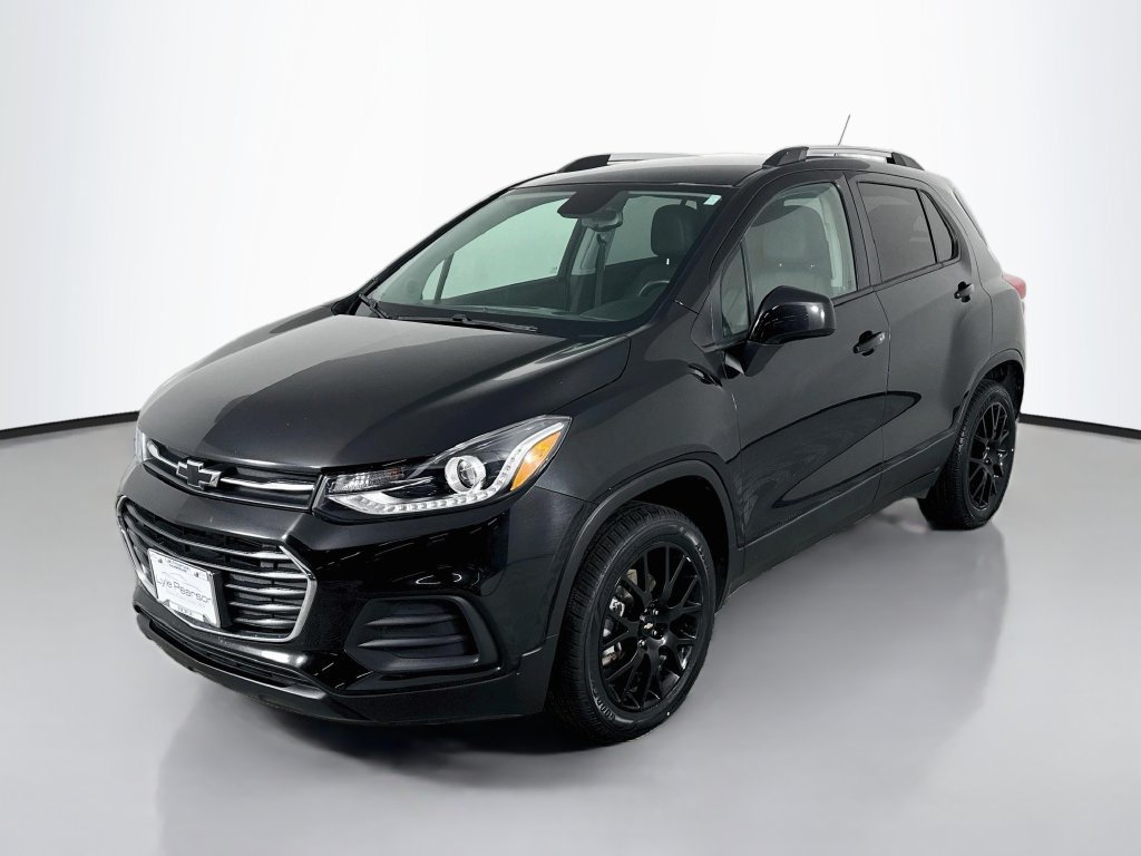 Used 2022 Chevrolet Trax LT w/ Premium Seat Package