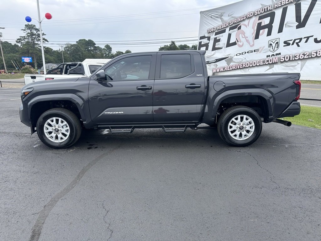 Used 2025 Toyota Tacoma SR5 image 22
