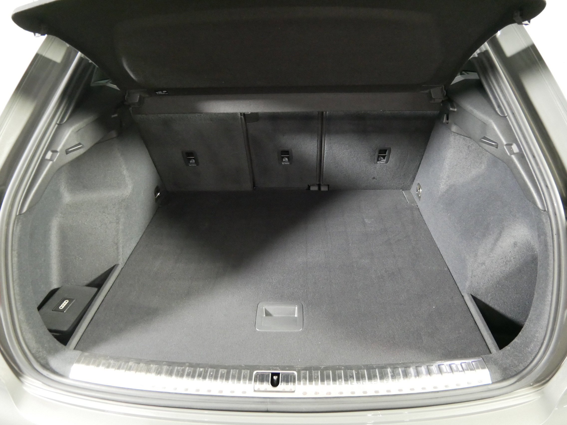 Used 2022 Audi Q3 2.0T Premium Plus w/ Premium Plus Package image 18