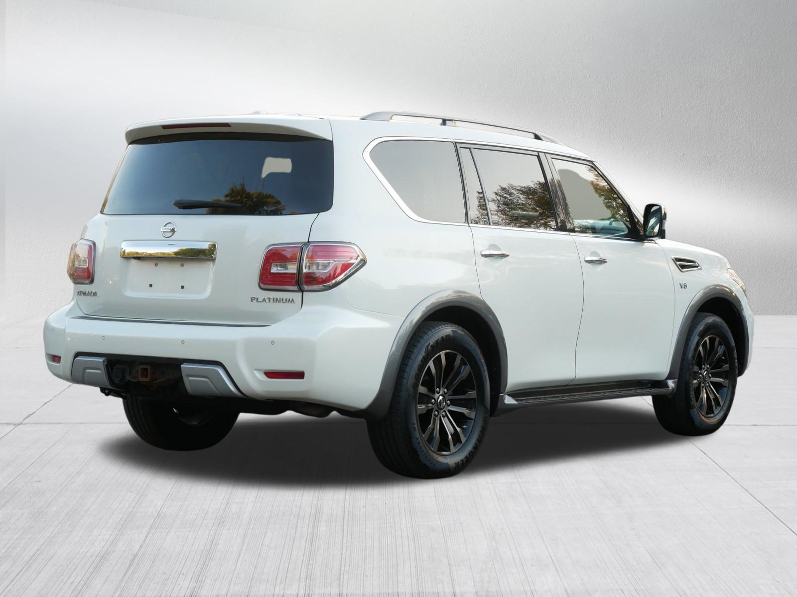 Certified 2018 Nissan Armada Platinum w/ Interior Lighting Package AWD/4WD image 7