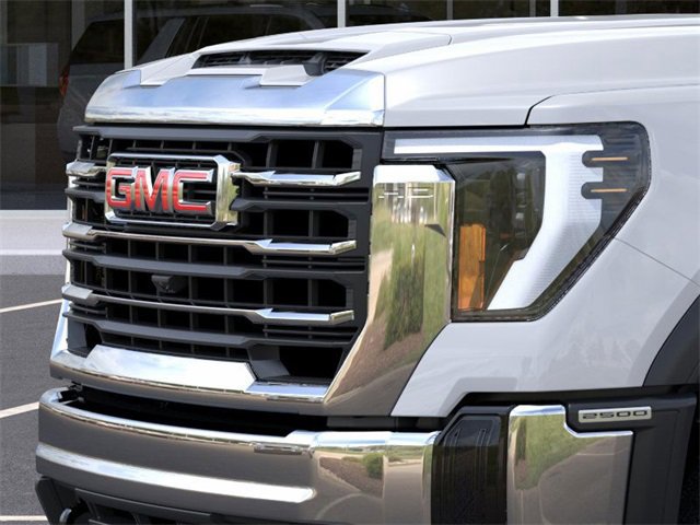 New 2025 GMC Sierra 2500 SLE w/ SLE Value Package; image 13