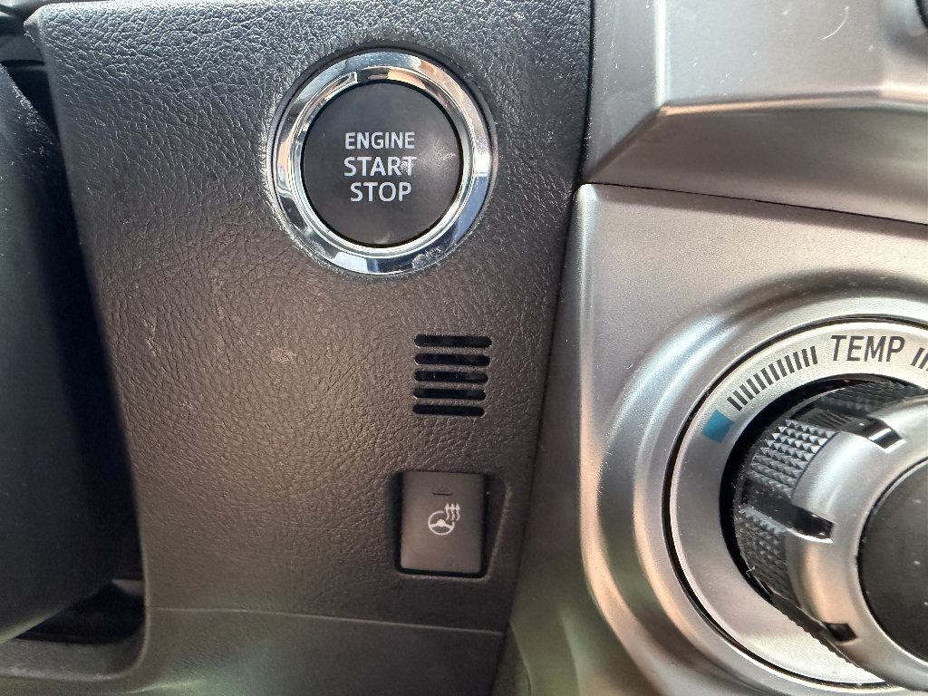 Used 2023 Toyota 4Runner Limited AWD/4WD image 48