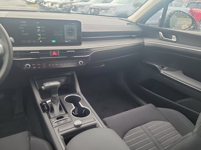 New 2026 Kia K5 LXS FWD image 10