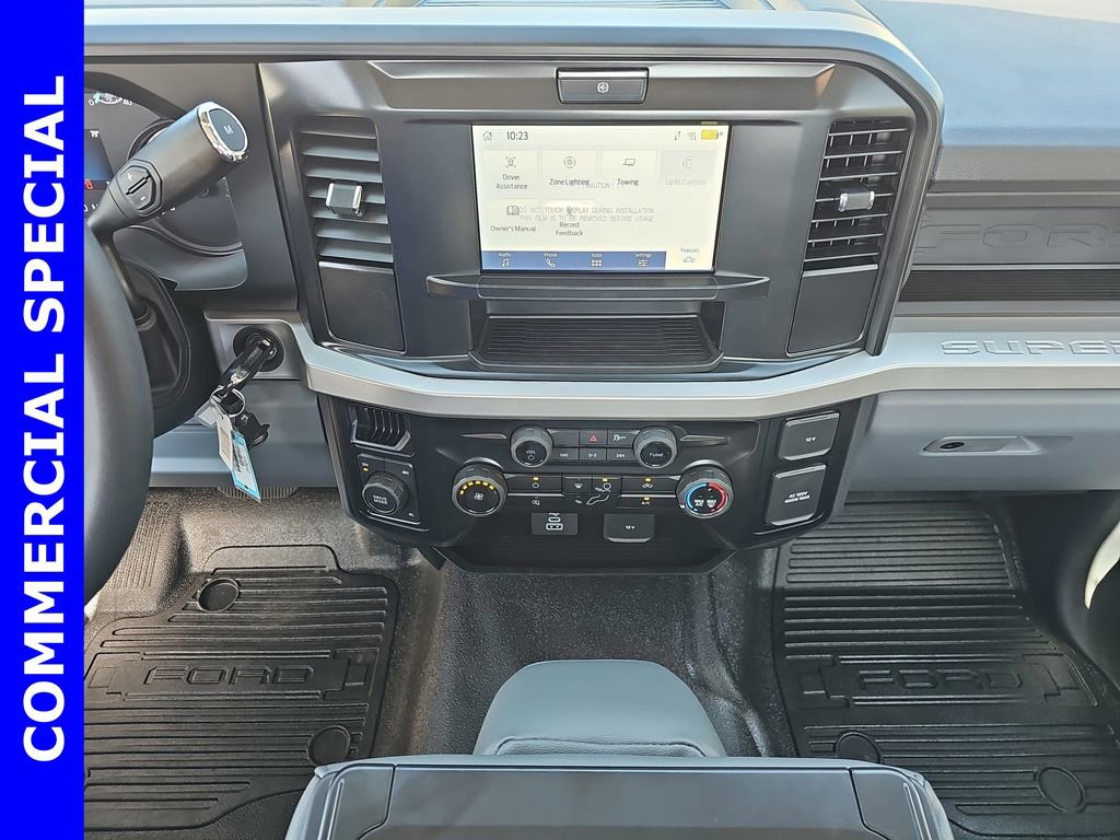 New 2025 Ford F550 4x4 Regular Cab Super Duty image 19