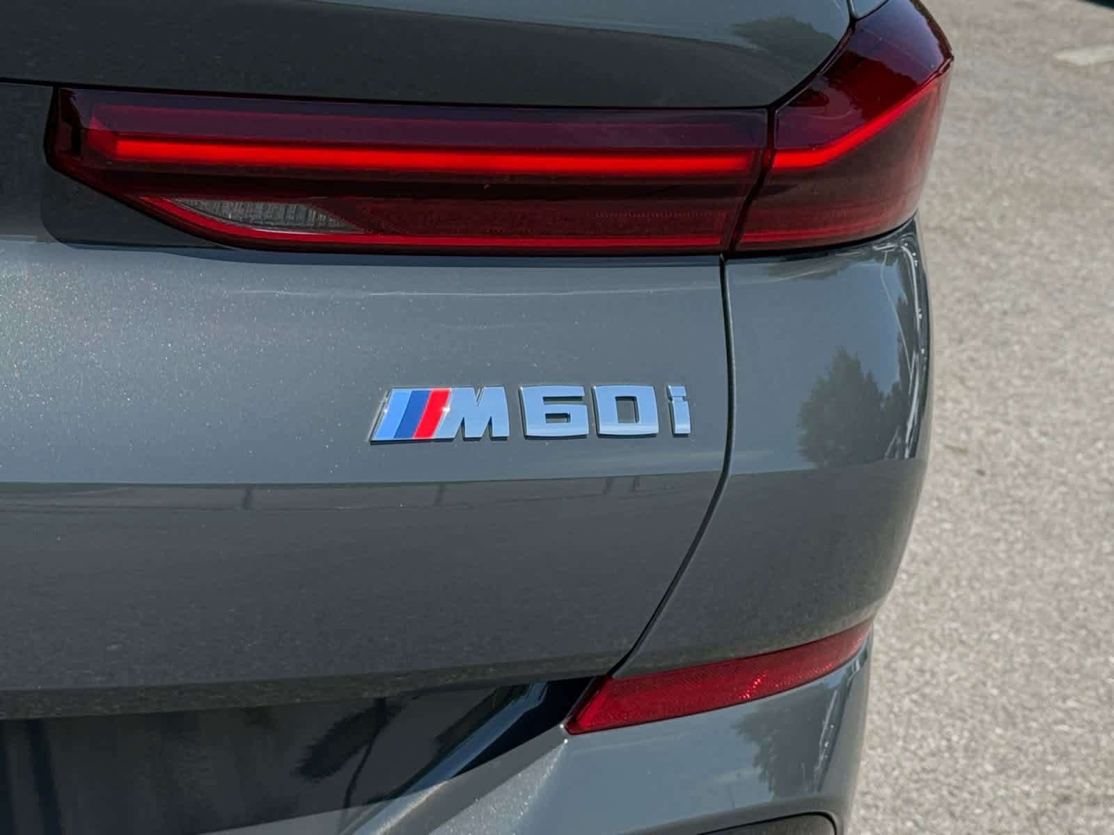 New 2026 BMW X6 M60i w/ Executive Package AWD/4WD image 12