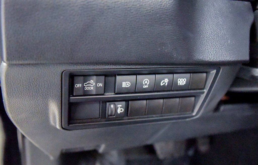 Used 2024 Toyota Tundra SR w/ SR Tow Package image 14