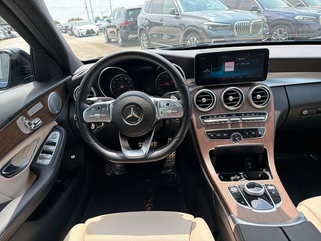 Used 2019 Mercedes-Benz C 300 Sedan image 23