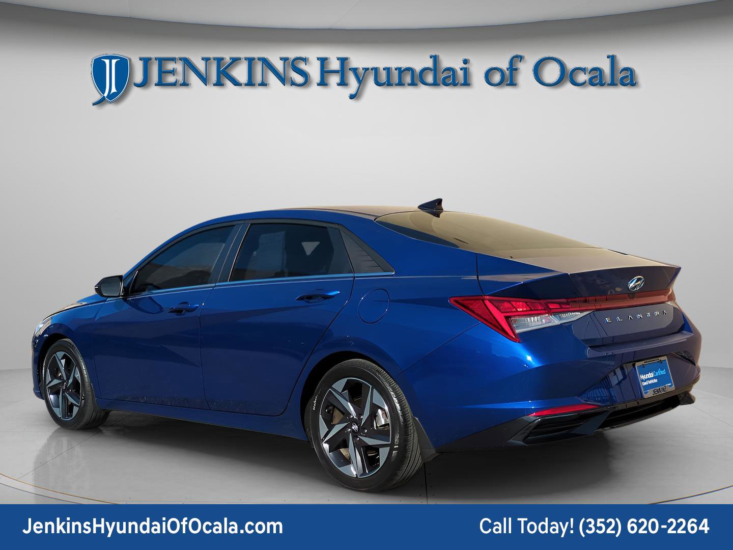 Used 2021 Hyundai Elantra SEL w/ Convenience + Premium Package image 6