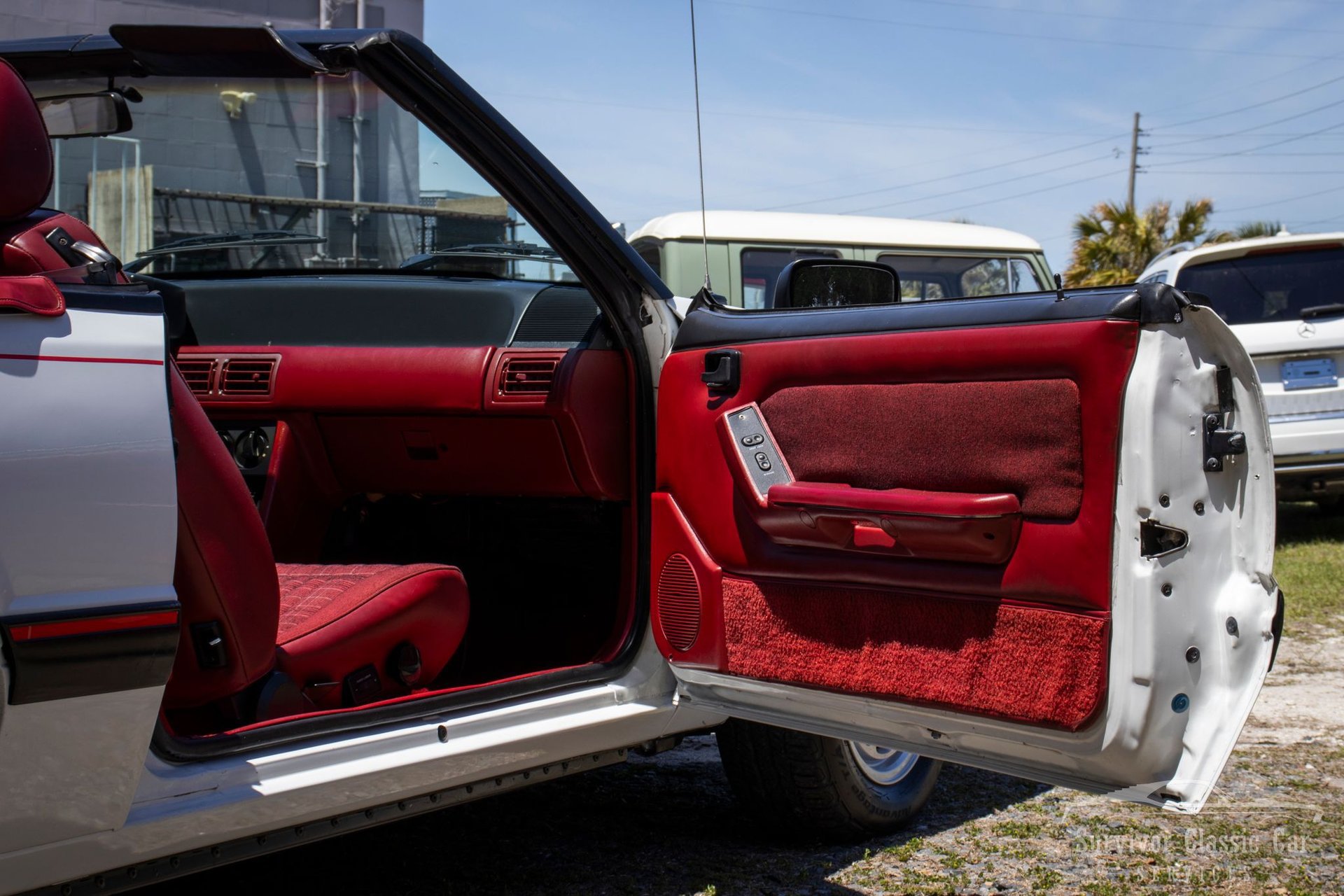 Used 1989 Ford Mustang LX RWD image 12