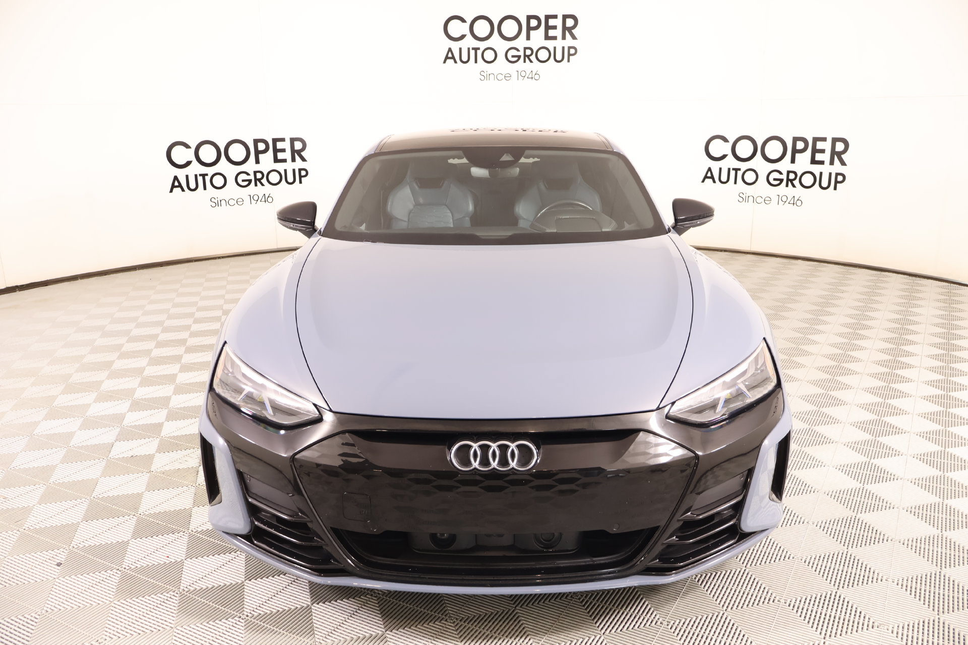 Used 2022 Audi e-tron GT Premium Plus w/ Performance Package AWD/4WD image 10