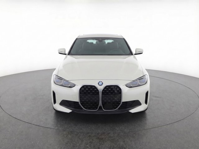 Used 2023 BMW i4 eDrive35 w/ Premium Package image 5