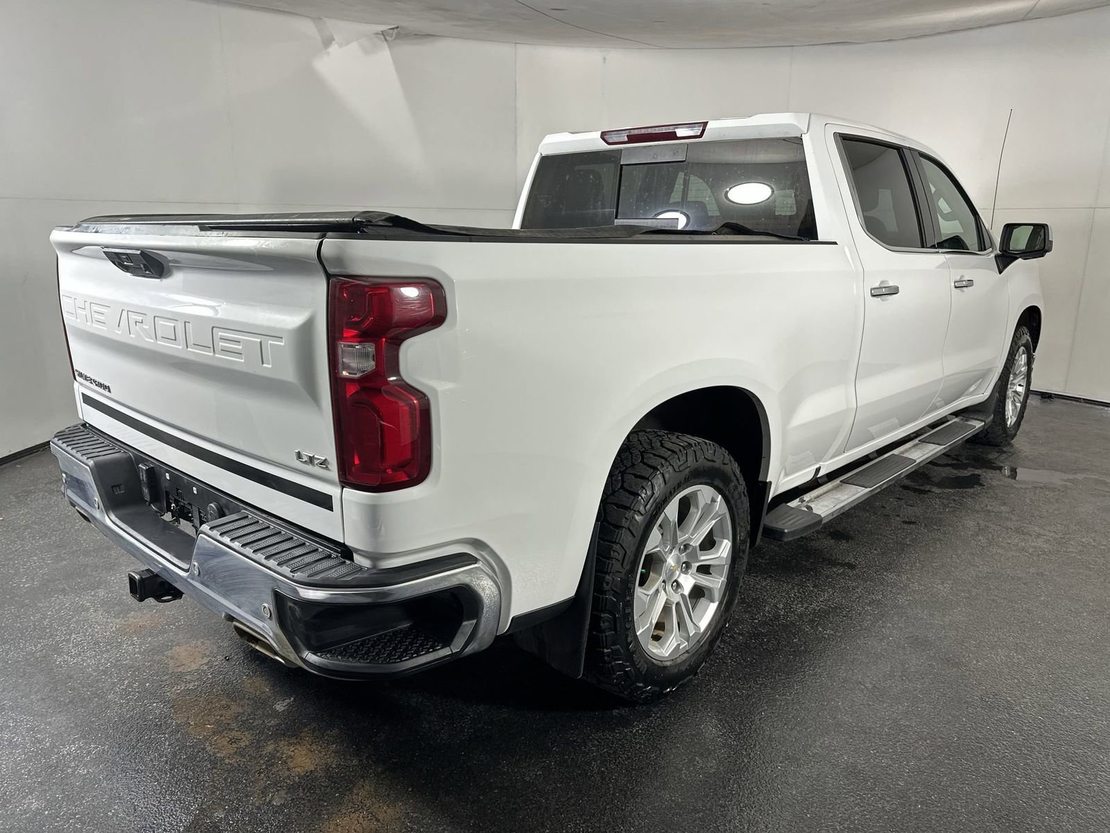 Used 2024 Chevrolet Silverado 1500 LTZ image 11