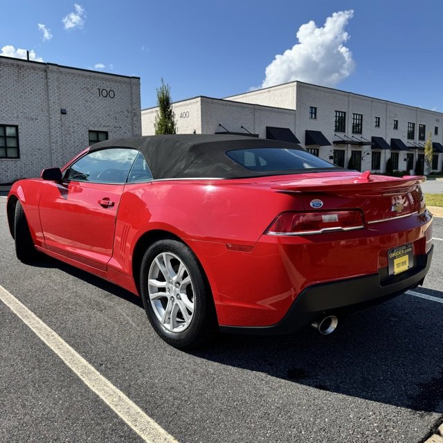 Used 2015 Chevrolet Camaro LT image 24