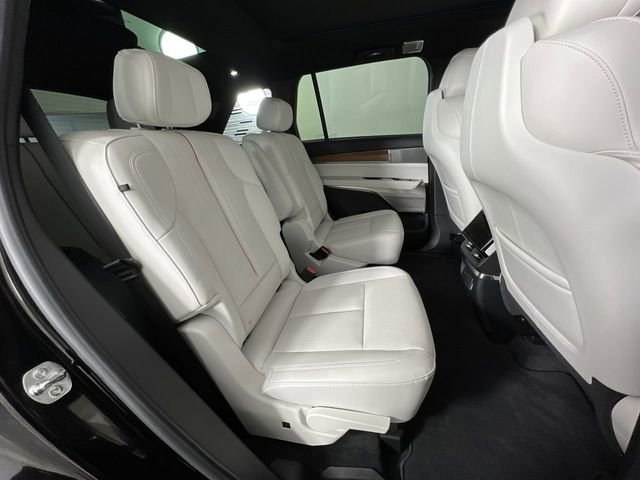 Used 2026 Cadillac Vistiq Sport image 28