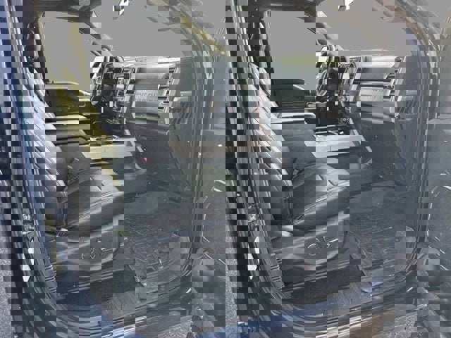 Used 2017 Ford F350 Lariat w/ Chrome Package image 2