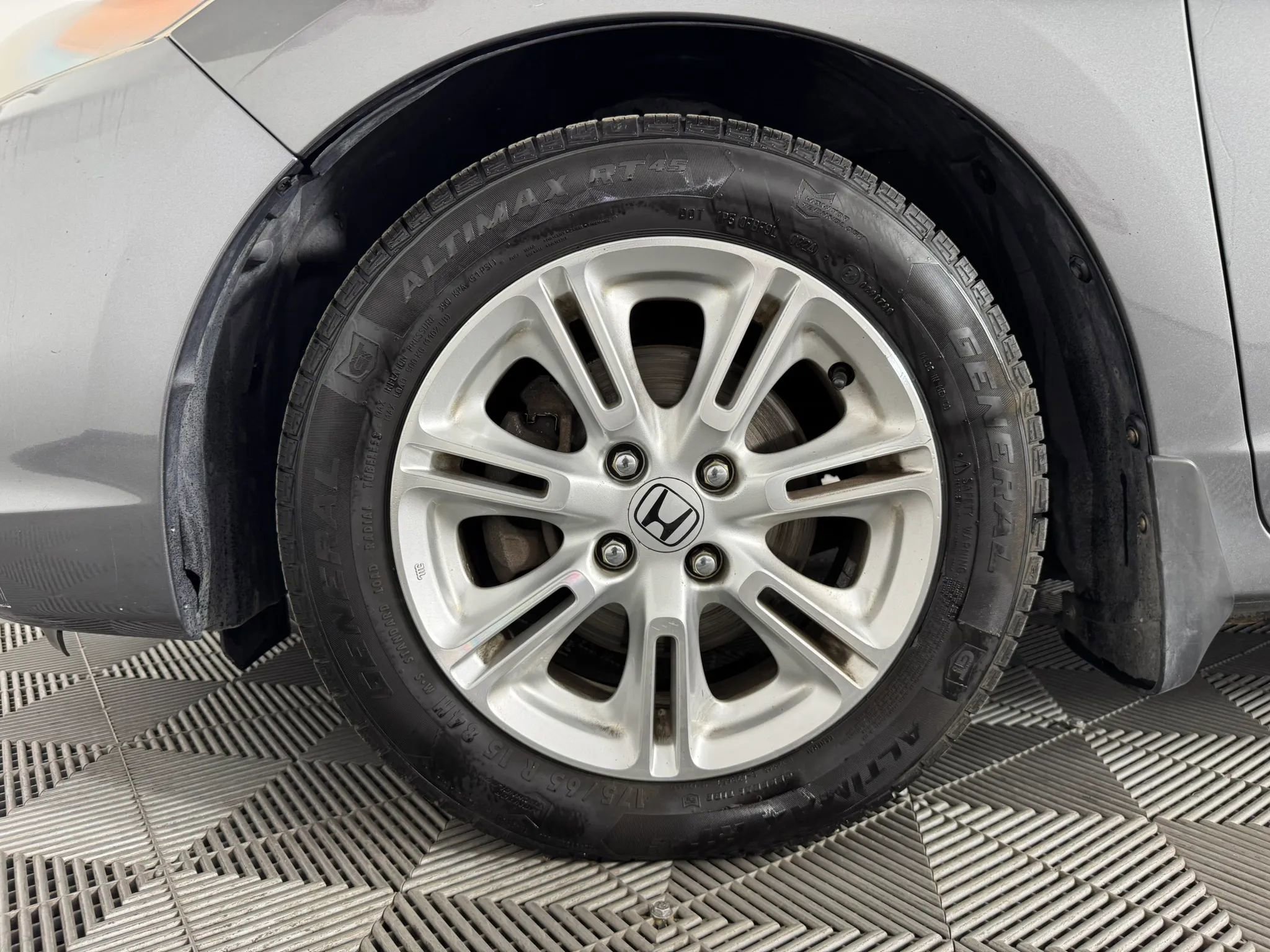 Used 2010 Honda Insight EX image 37