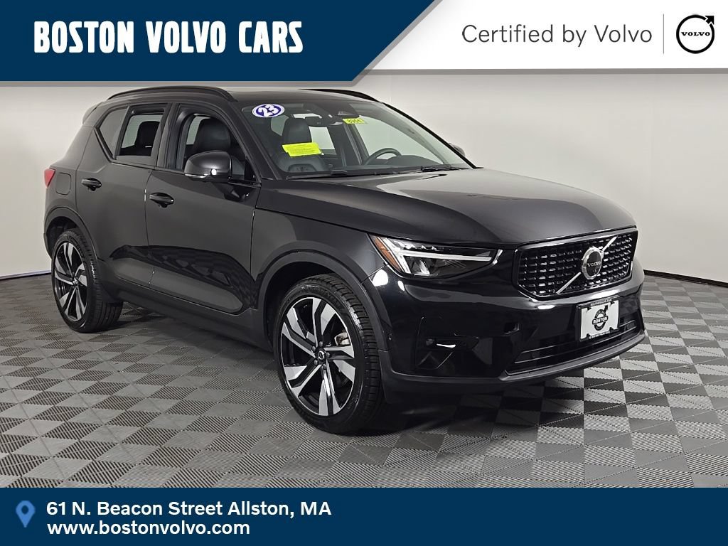Certified 2023 Volvo XC40 B5 Plus w/ Driver Assist Package AWD/4WD image 1