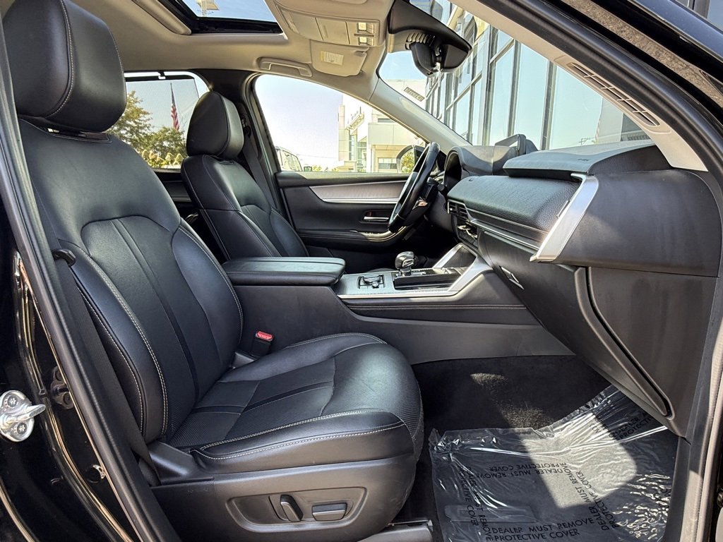 Used 2024 MAZDA CX-90 3.3 Turbo w/ Preferred Package image 31