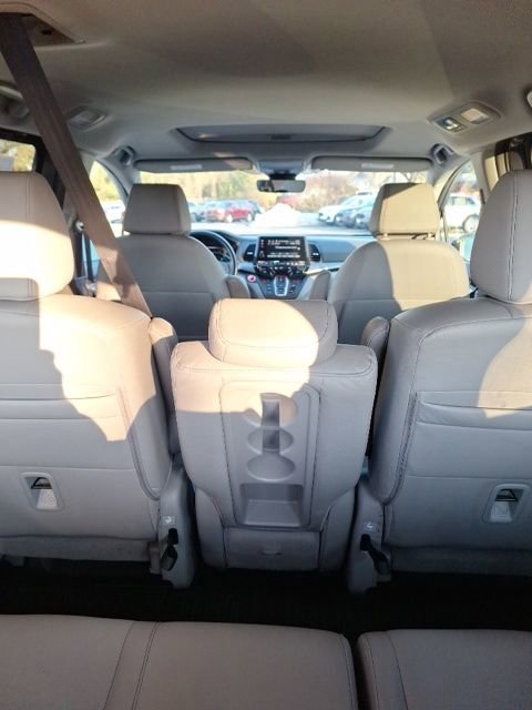 Used 2023 Honda Odyssey EX-L image 9