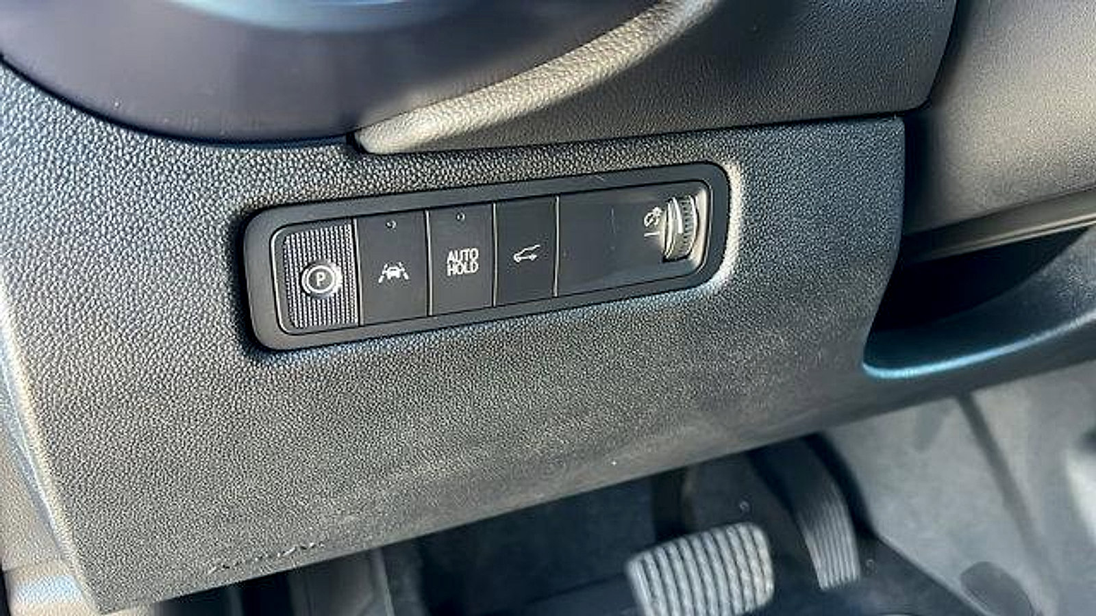 New 2026 Chevrolet Equinox EV LT image 26