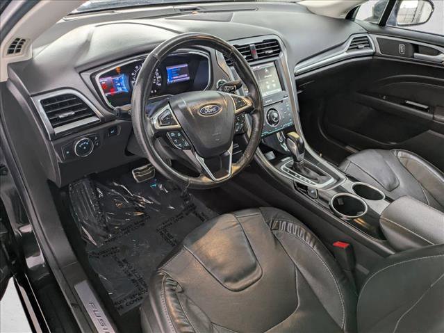 Used 2013 Ford Fusion Titanium w/ Titanium Driver Assist Pkg AWD/4WD image 10
