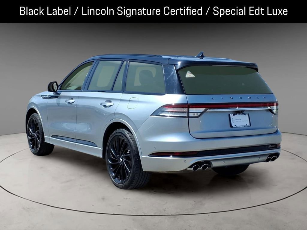 Certified 2024 Lincoln Aviator Black Label image 3