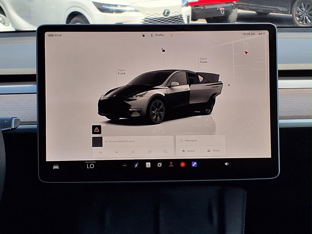 Used 2025 Tesla Model Y Long Range RWD image 24