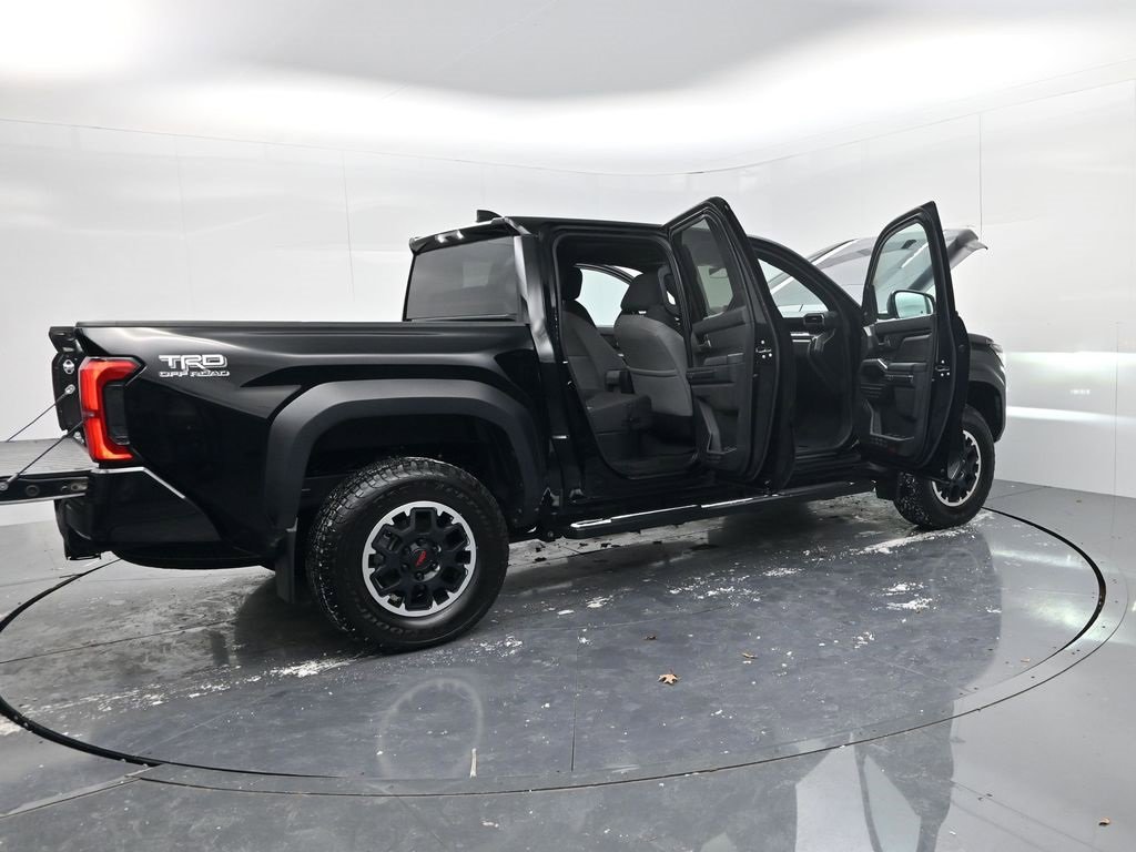 Used 2024 Toyota Tacoma TRD Off-Road image 50