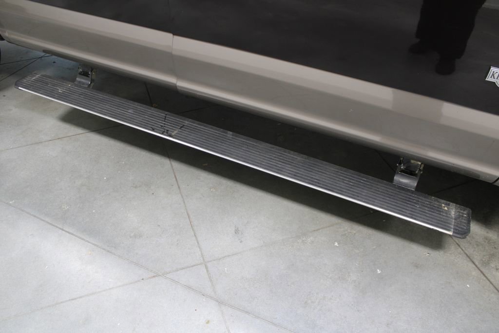 Used 2018 Ford F150 King Ranch w/ Equipment Group 601A Luxury image 13