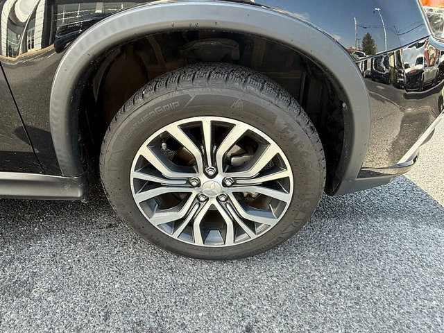 Used 2019 Mitsubishi Outlander Sport LE FWD image 12