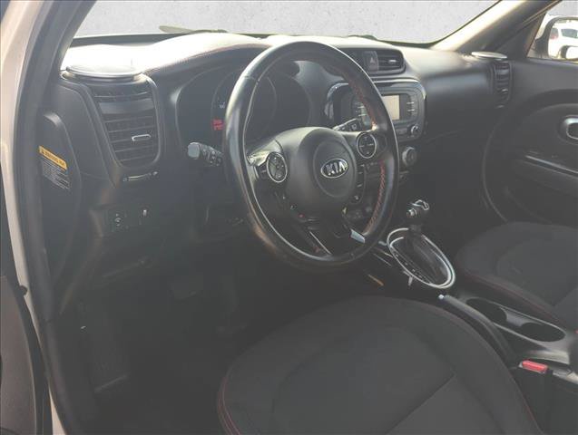 Used 2016 Kia Soul + w/ Soulful Package FWD image 10
