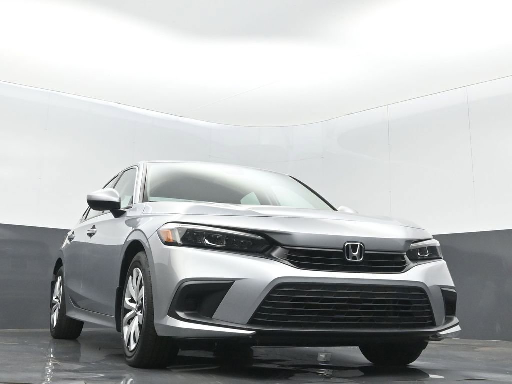 Used 2023 Honda Civic LX image 5