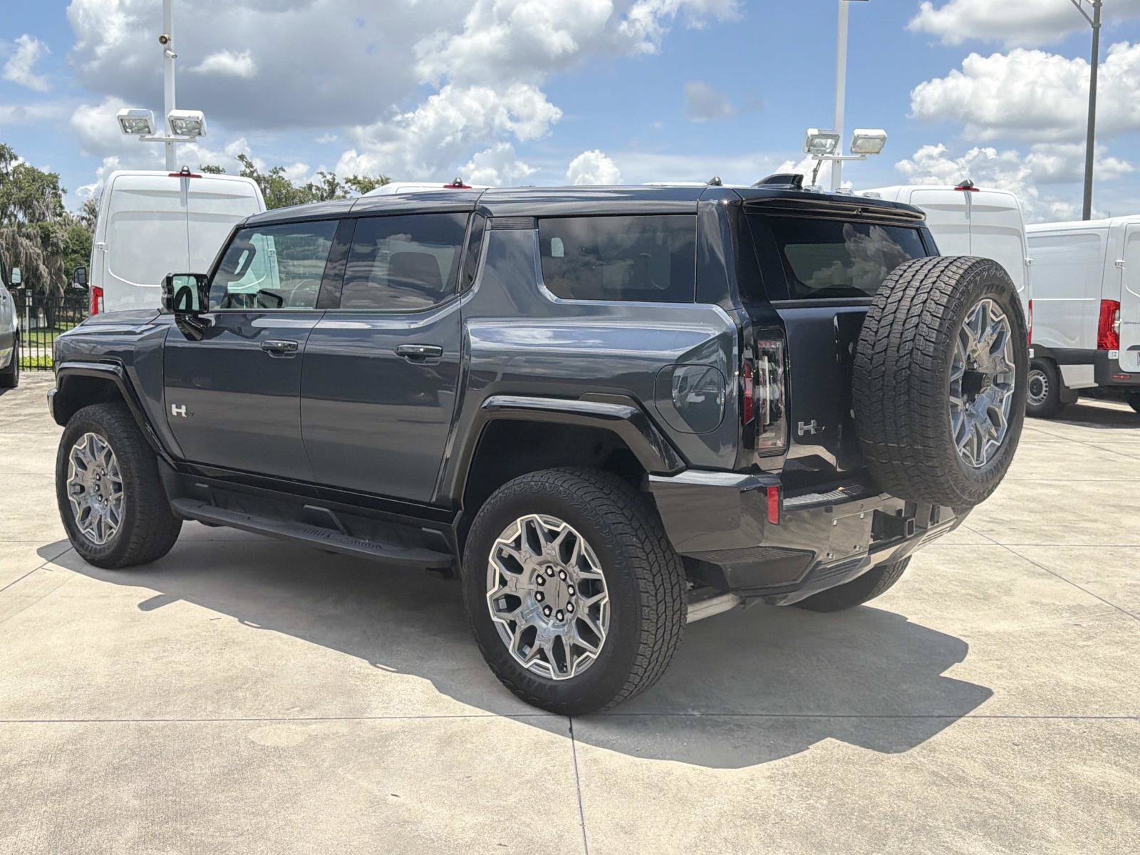 Used 2026 GMC Hummer EV SUV AWD/4WD image 5