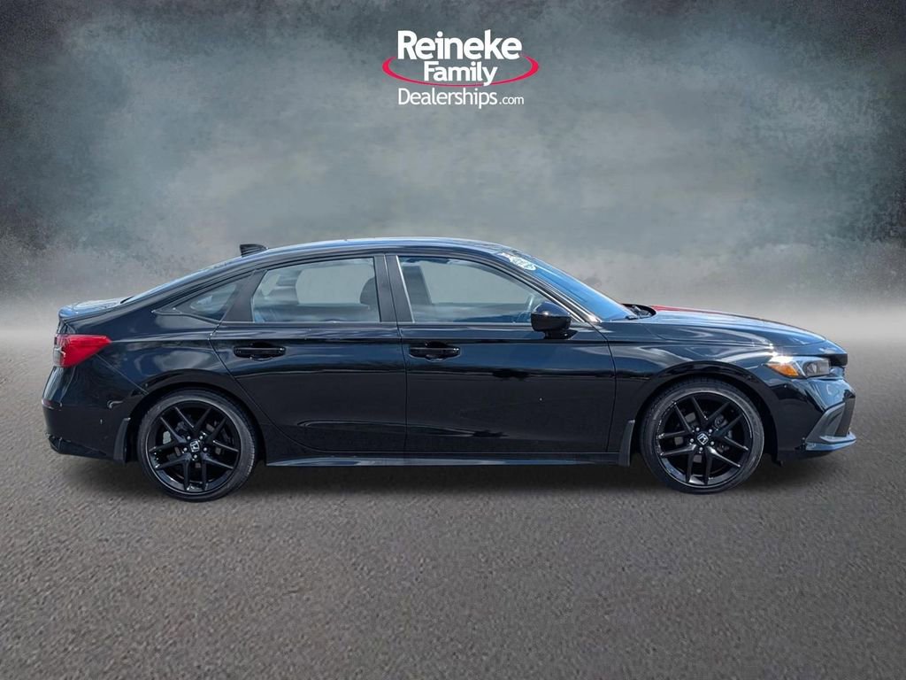 Used 2023 Honda Civic Sport image 4