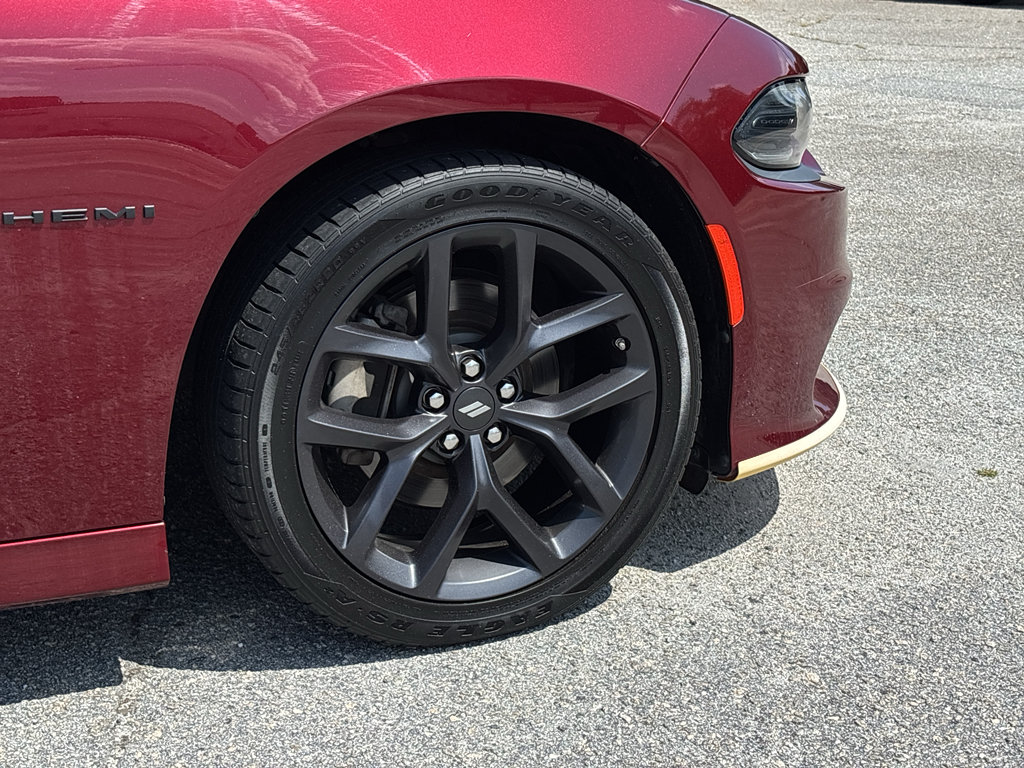 Used 2022 Dodge Charger R/T w/ Plus Group RWD image 10