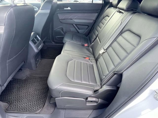 Used 2023 Volkswagen Atlas Cross Sport SEL Premium R-Line image 13