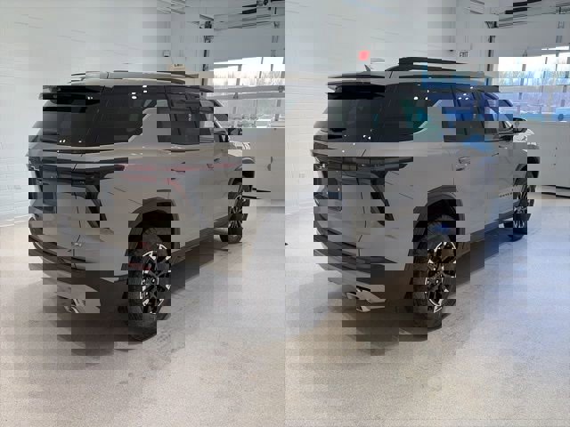 New 2026 Chevrolet Traverse Z71 w/ Driver Confidence Package image 6