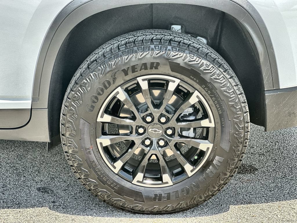 Used 2026 Chevrolet Traverse Z71 w/ Driver Confidence Package AWD/4WD image 33