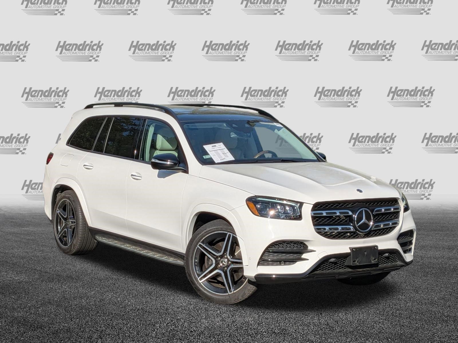 Used 2023 Mercedes-Benz GLS 450 4MATIC image 2